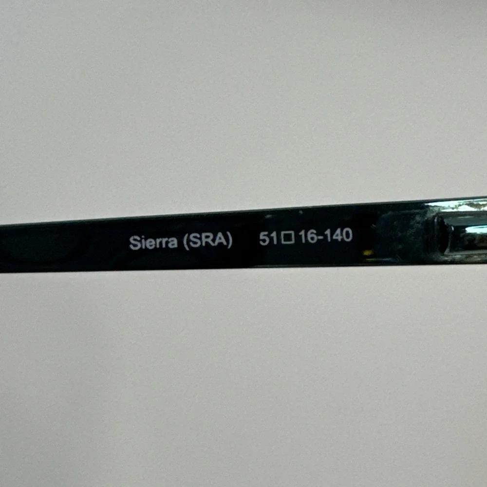 Vera Bradley Sierra Brown Tortuoise Teal Eyeglass Frames 51-16-140 with Case
